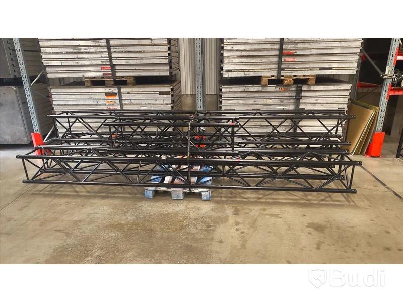 4 st, 4 m & 1 st, 1,6 m truss, Prolyte H40, svart.