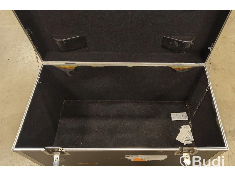 2 st, packcase, 120x60 cm.