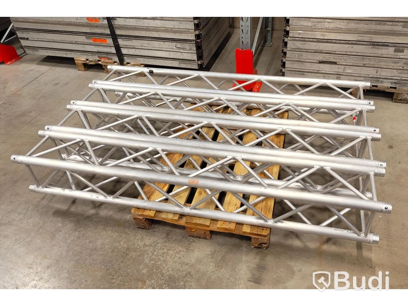 4 st, 2 m truss, "30-typ", silver.