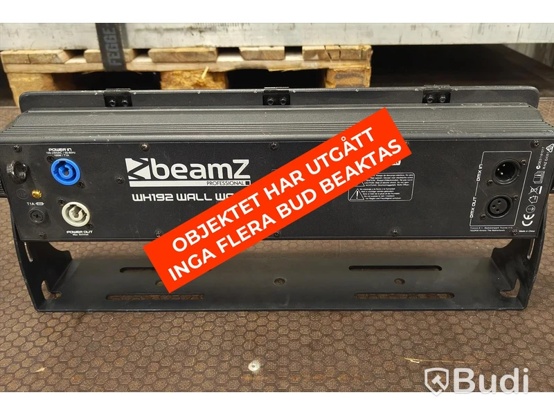 4 st, BeamZ WH192, wall wash, 100w.
