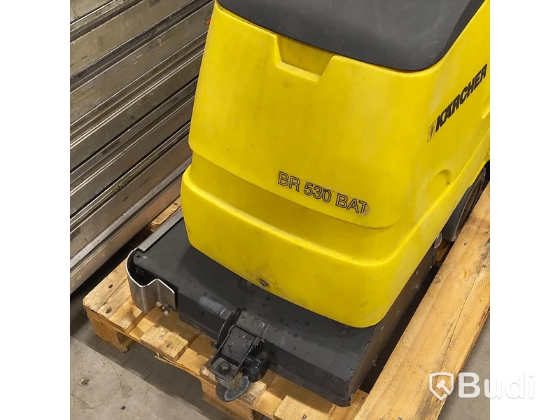 1 st, skurmaskin, kärcher BR 530 BAT.