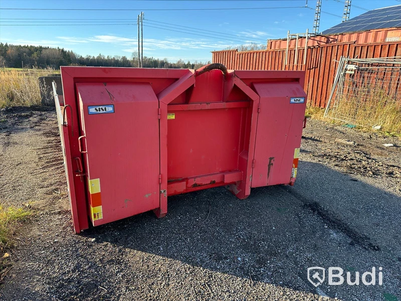 Lastväxlarflak Lämflak mått  600 cm x 250 cm med lämmar Aluminium och lucka bak Modell SISU