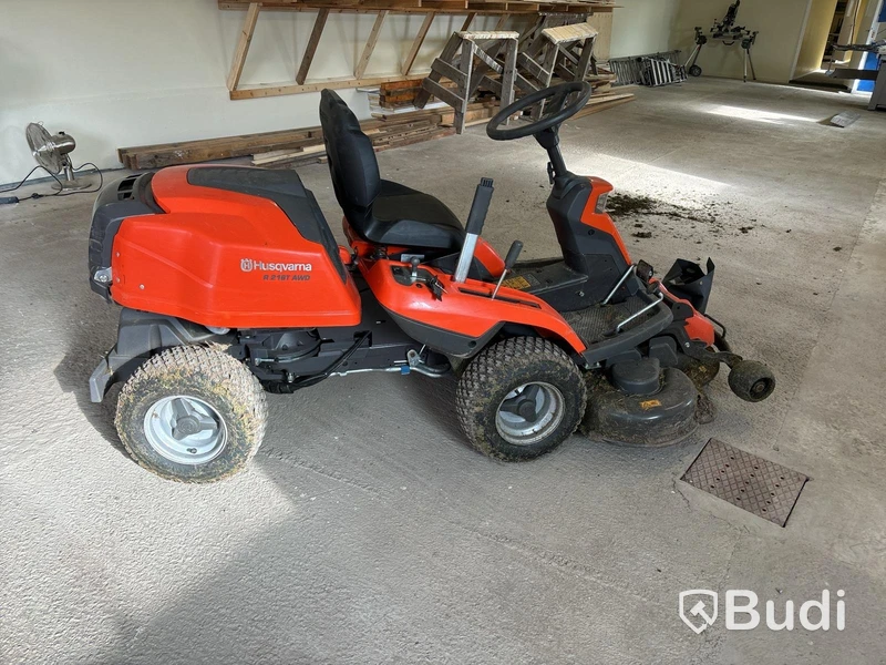 Åkgräsklippare Husqvarna