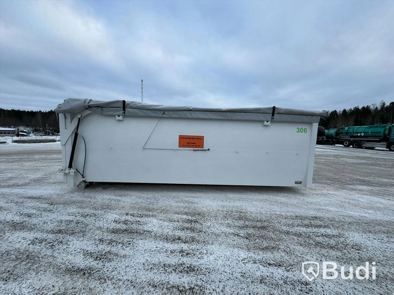 SPANNMÅLSFLAK ca 25m2 med kapell hydraulisk öppning nr306
