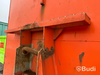 Lastväxlarcontainer Lastväxlarflak 38m2 med täckning CMT