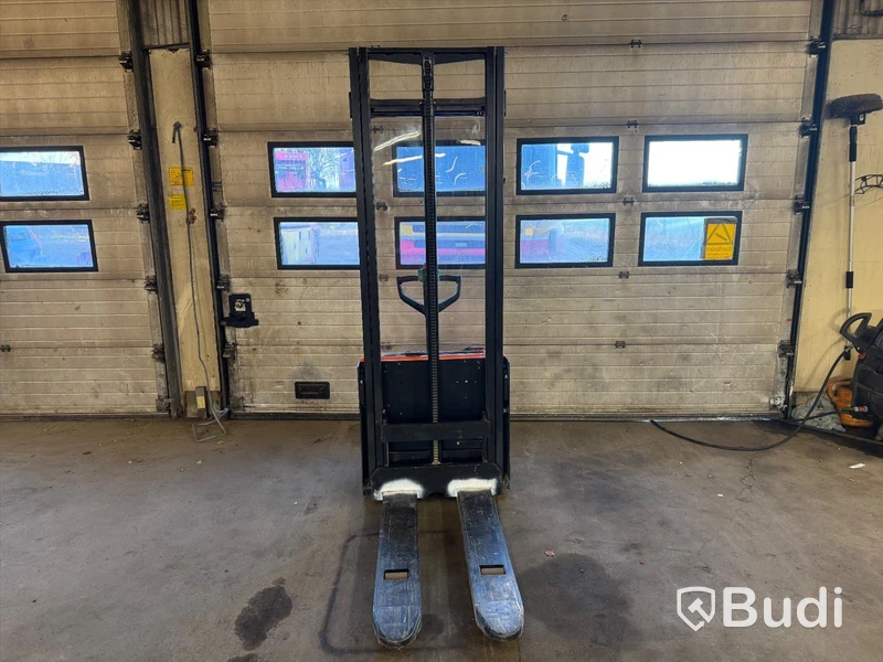 Ledstaplare Doosan LSM12N