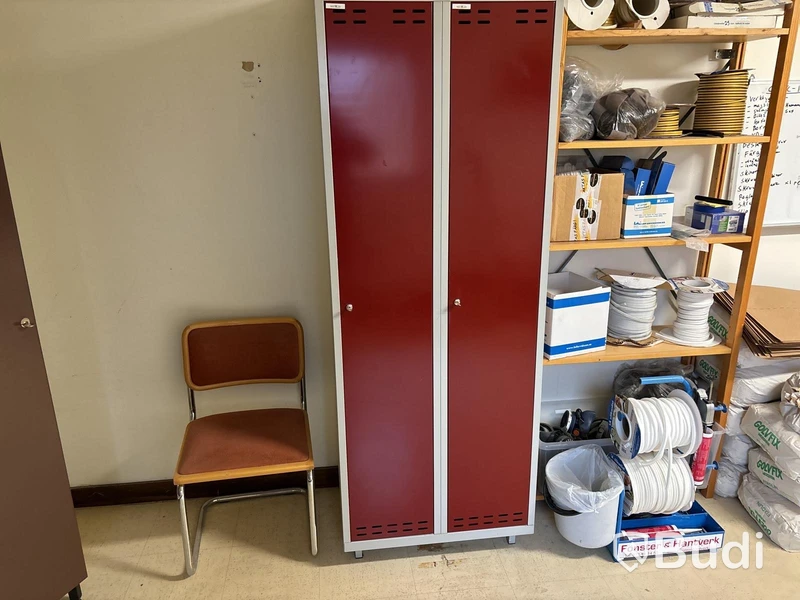 Klädskåp 14 platser