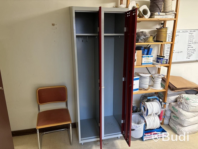 Klädskåp 14 platser