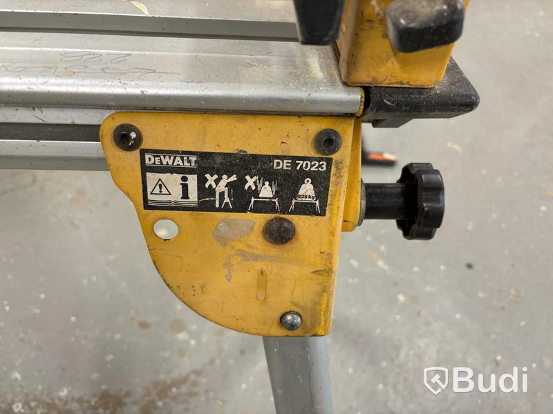 Kap- & gersåg med stativ, DeWalt