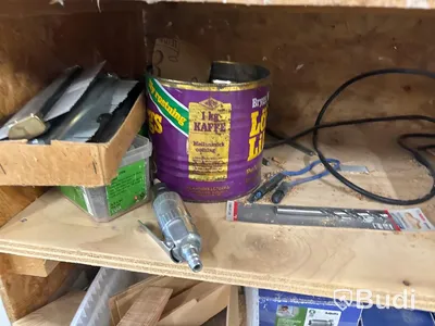 Multifunktionsfräsar med mycket tillbehör, Makita m.m.