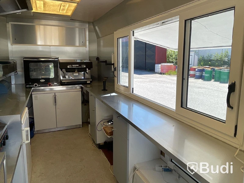 Foodtruck Renault Master DCI120 | Färdigutrustad