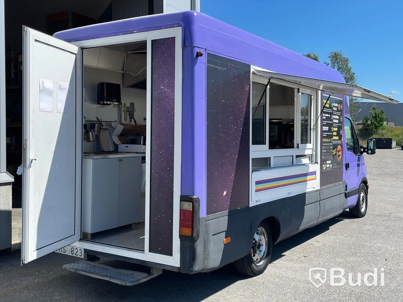 Foodtruck Renault Master DCI120 | Färdigutrustad