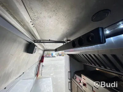 Foodtruck Mercedes-benz 312D | Nylackerad | Startklar