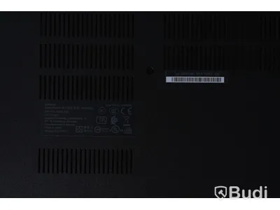 Lenovo Thinkpad E590, Inget operativsystem