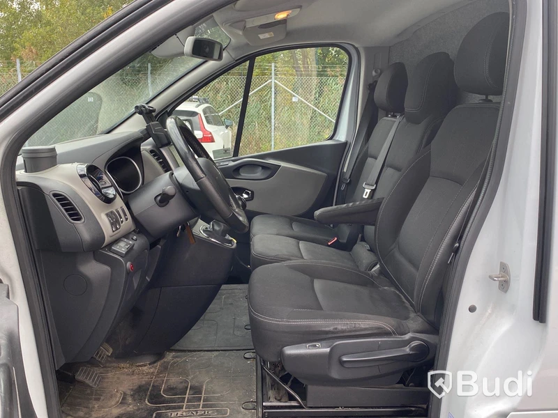 Lätt lastbil | Renault Trafic Van | 2.9t 1.6 dCi | Manuell | 115hk | 2016