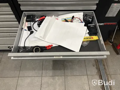 Verktygsstation med skåp, slangvinda