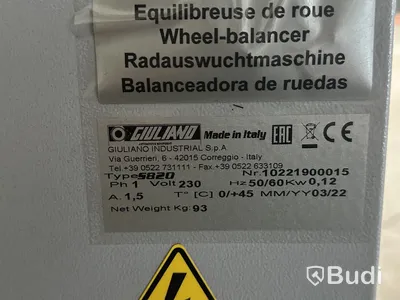 2 st. Däckmaskiner