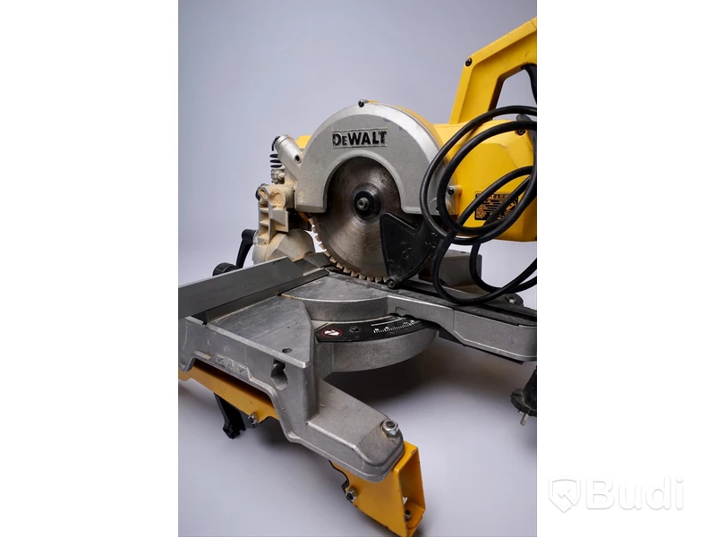 DEWALT Kap & gersåg DW 770