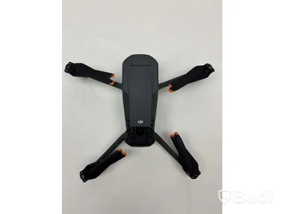 Drönare DJI Mavic 3, inkl. väska och diverse tillbehör