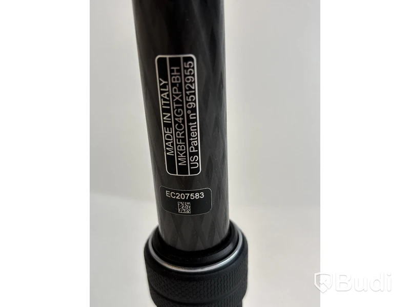Kamerahus Canon EOS R8 inkl. stativ