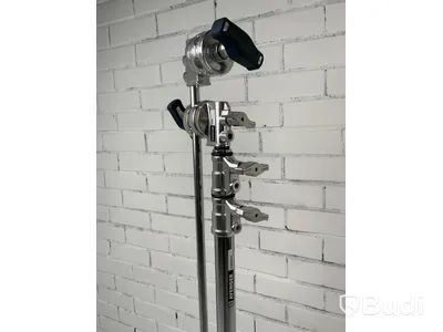 AVENGER C-STAND