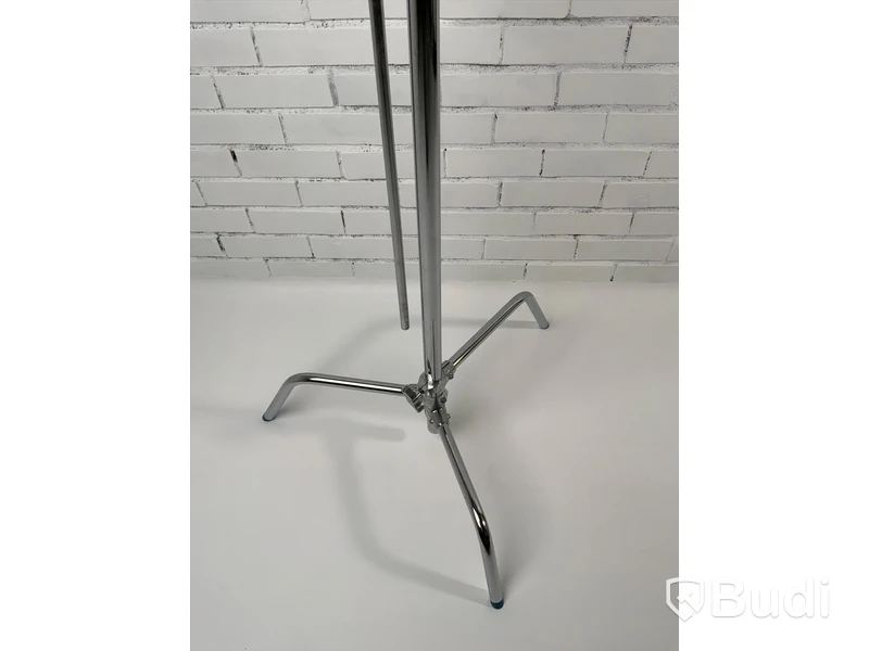 AVENGER C-STAND