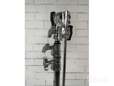 AVENGER C-STAND