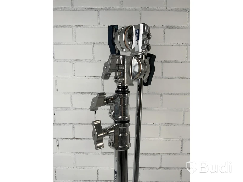 AVENGER C-STAND