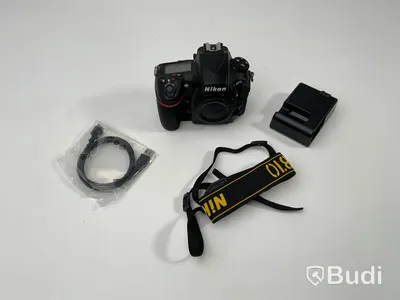 NIKON D810