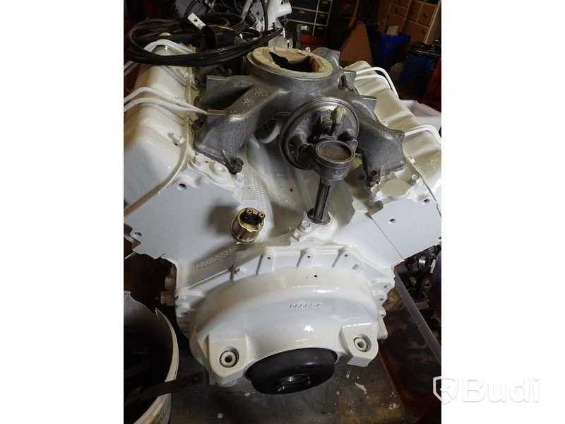 Inombordare GM V8