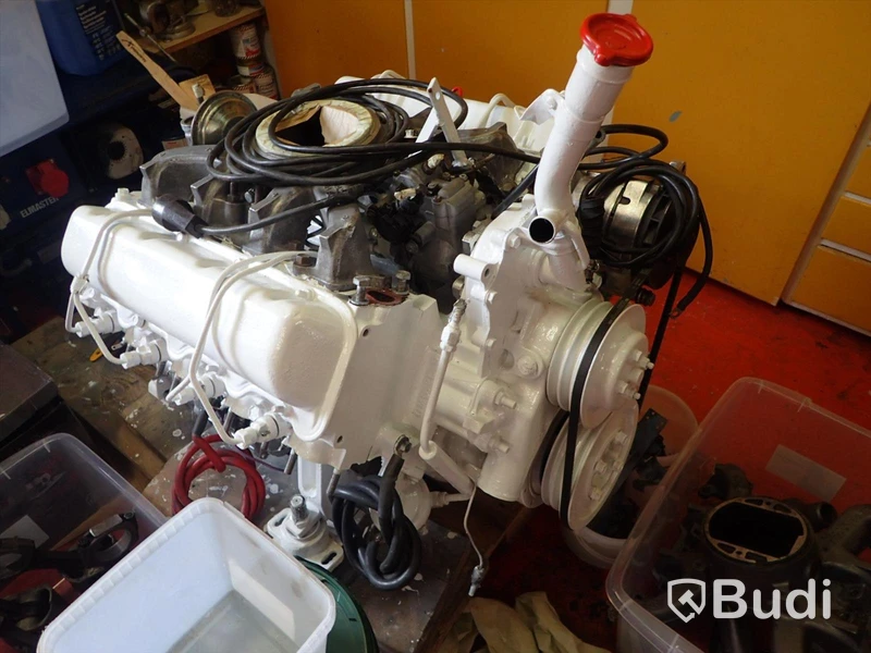 Inombordare GM V8