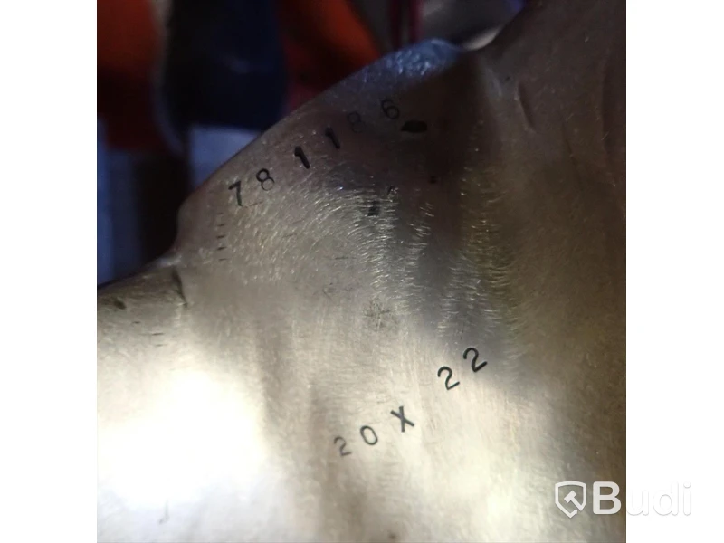 Mässings Propeller
