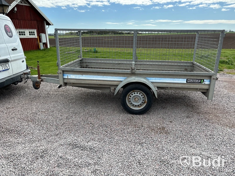 Släpvagn med grindar Tiki CS265-R, 2014