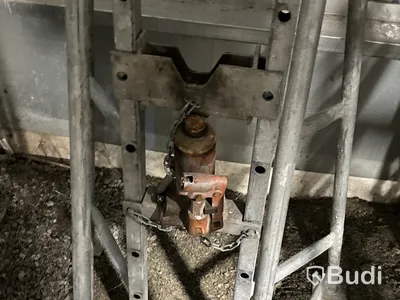 Kabelbock med hydrauliska domkrafter