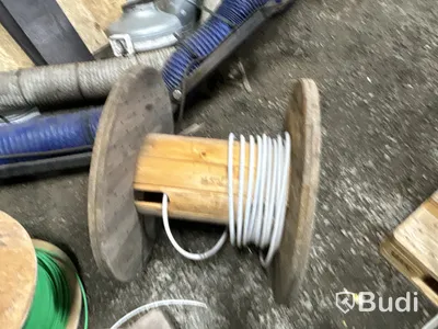 Stort parti elkabel, flexrör & kabelstegar m.m