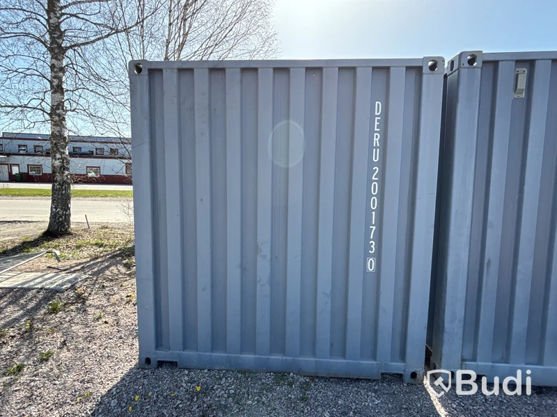 20 fots isolerad container inklusive innehåll