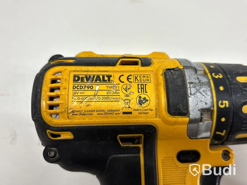 7 st elhandmaskiner Dewalt