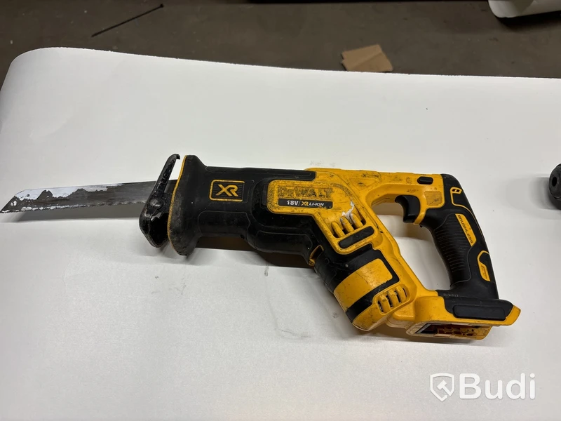 7 st elhandmaskiner Dewalt