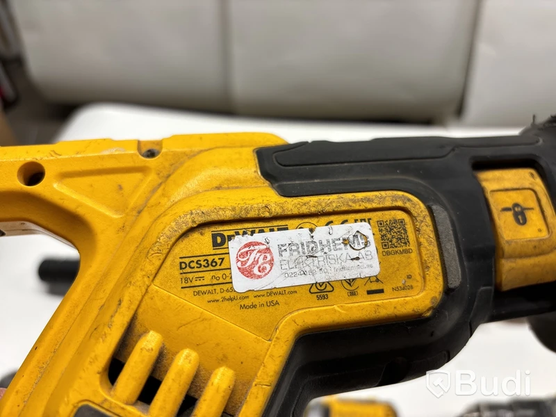 7 st elhandmaskiner Dewalt