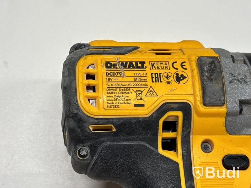 7 st elhandmaskiner Dewalt