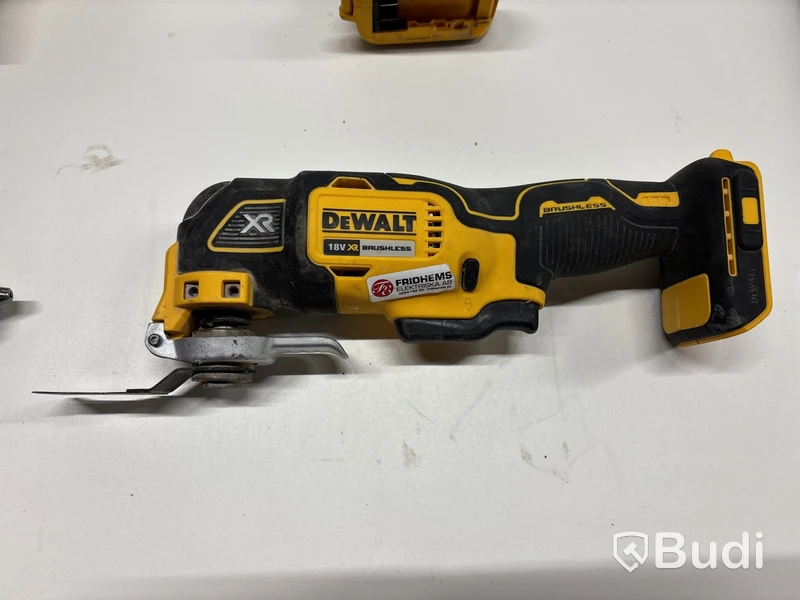 7 st elhandmaskiner Dewalt