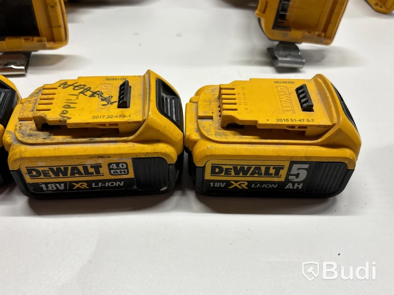 7 st elhandmaskiner Dewalt