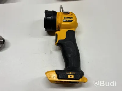 7 st elhandmaskiner Dewalt
