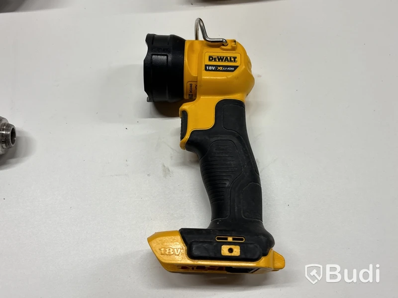 7 st elhandmaskiner Dewalt