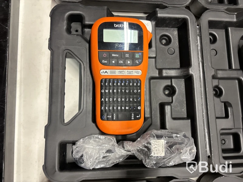 6 st etikettskrivare Brother P-Touch E110