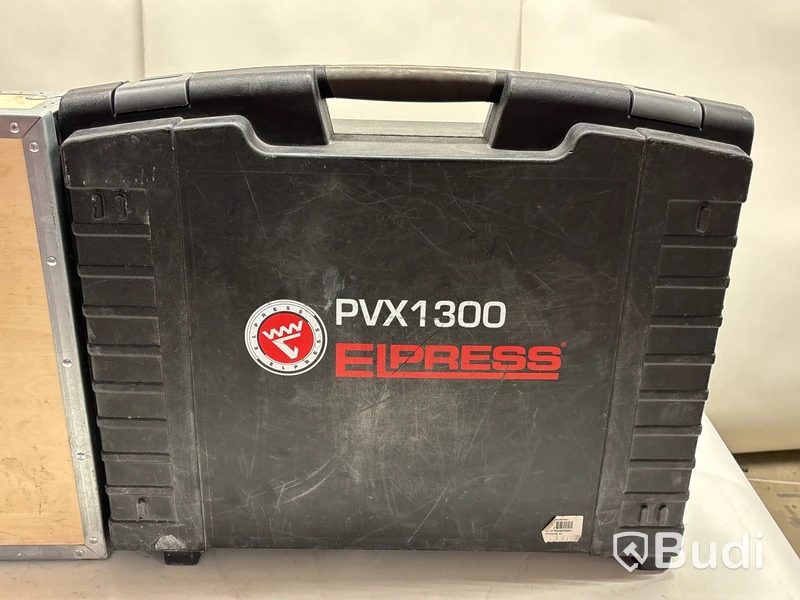 Batteridrivet pressverktyg Elpress PVX1300 med tillbehörslåda