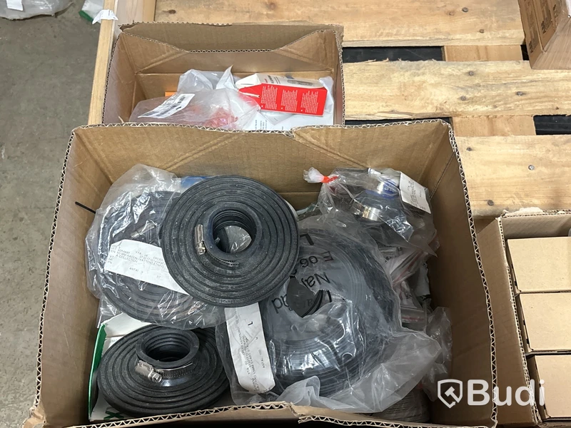 Parti kabel & blandat elmaterial - 12 pallar