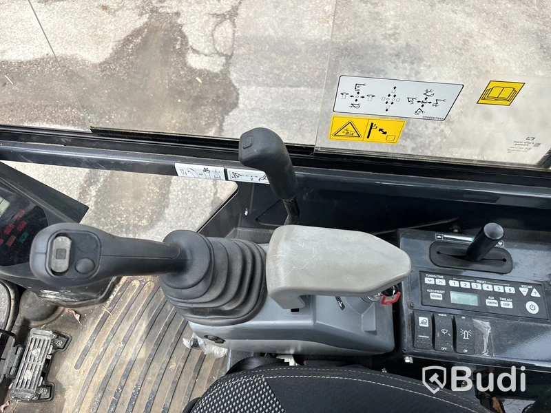 Bandgrävare Hitachi ZX19-6 | 146,5 h | 2019
