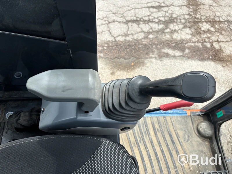 Bandgrävare Hitachi ZX19-6 | 146,5 h | 2019