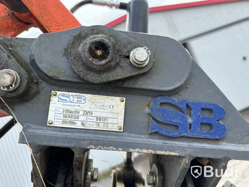 Bandgrävare Hitachi ZX19-6 | 146,5 h | 2019